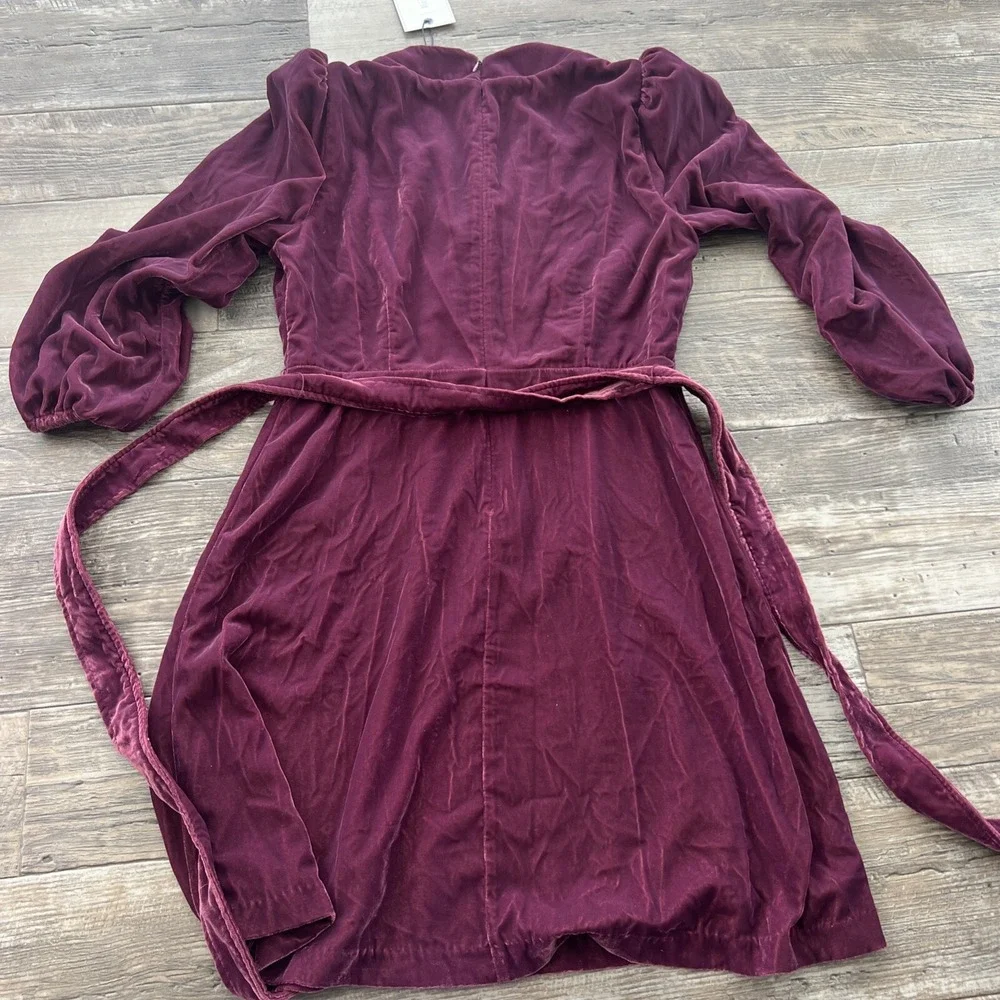Untuckit Women's Size Xs‎ Belted Velvet Mickie Dress Button V Neck Burgundy